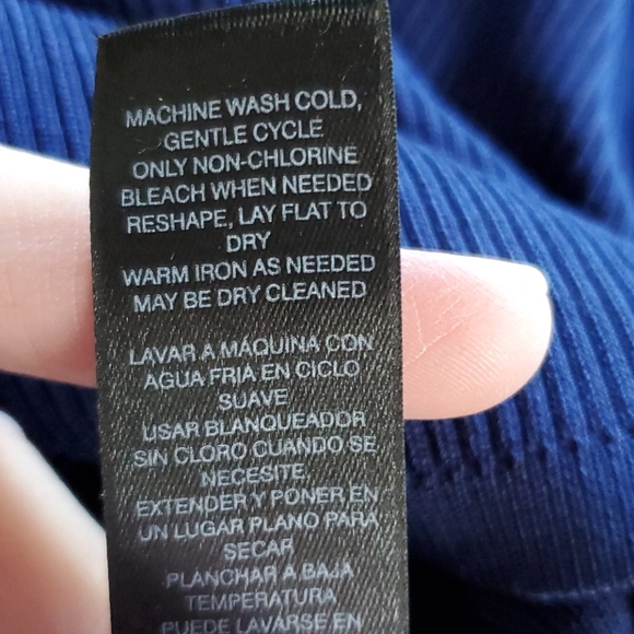 WHBM Navy Knit Shell - Picture 6 of 8